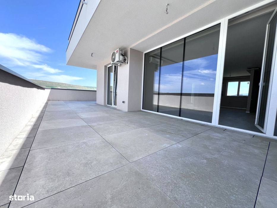 Penthouse finisat in zona Centrala / Garaj subteran /190 mp — fotografia 1