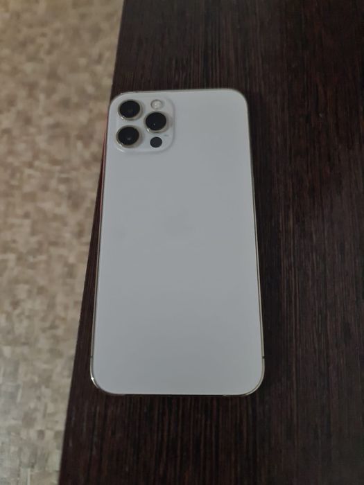 iPhone 12 PRO 256 GB 75%AKБ