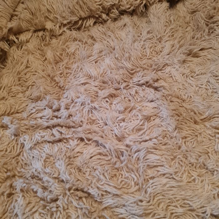 Реснач (Китеник ) за спалня Червен и Бял