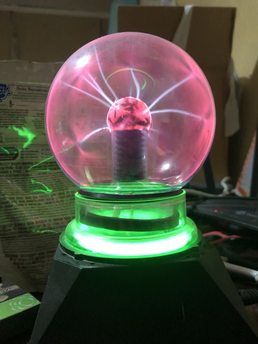 Лампа с молниями, ночник