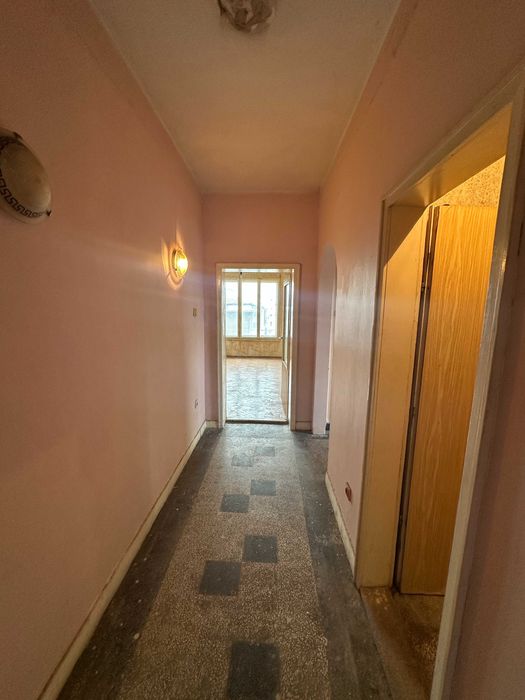 Продава се Тристаен апартамент в Силистра, Запад - 95 кв.м за 336 €/кв.м - Снимка #1