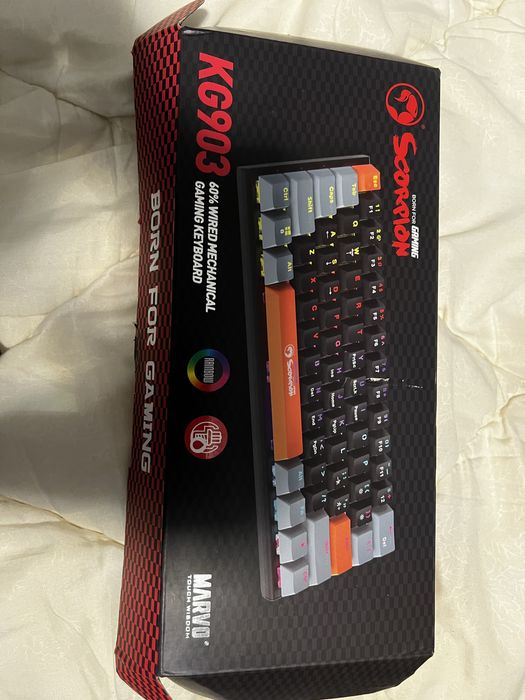 tastatura mecanica 60% marvo KG903