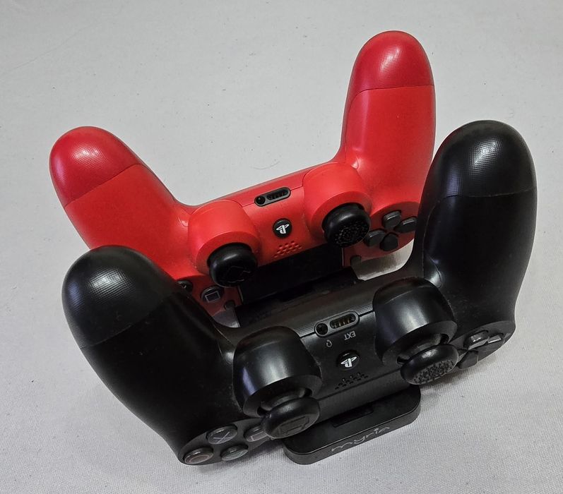 Vand consola Sony PlayStation 4 slim