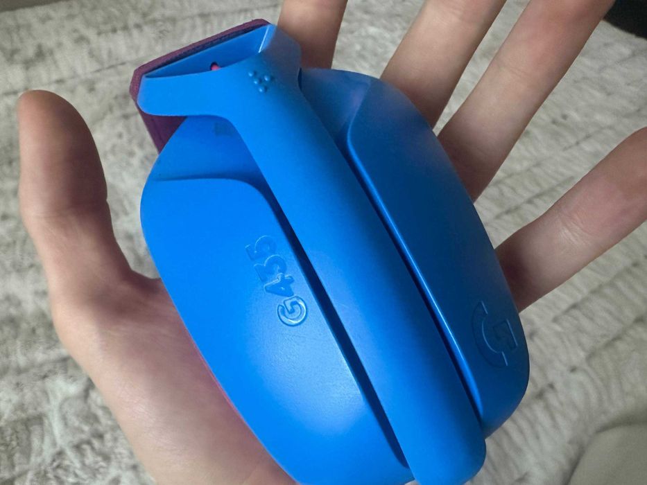 Наушники Logitech G435