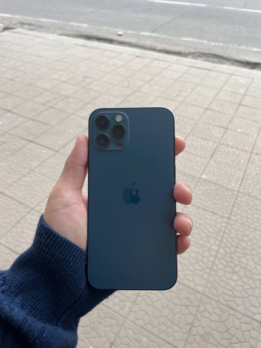 Продается iphone 12 pro