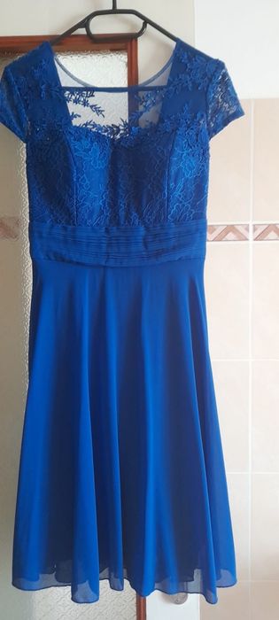 Rochie pentru ocazii marimea S-M.