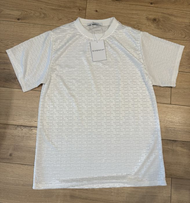 Мъжка тениска Givenchy