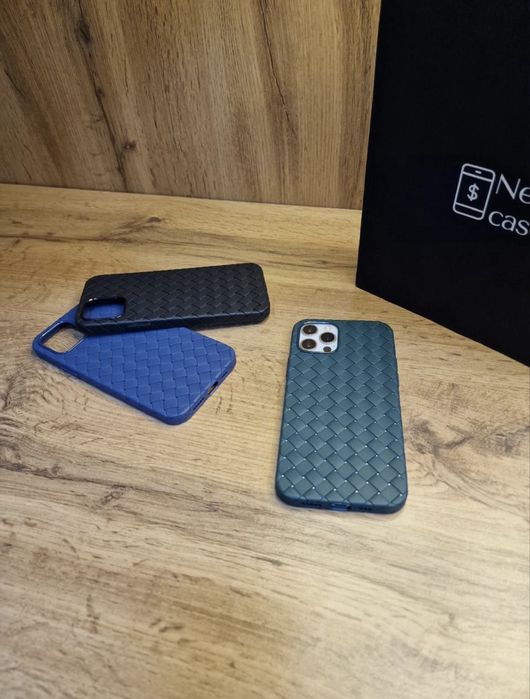 Продам чехлы на iphone