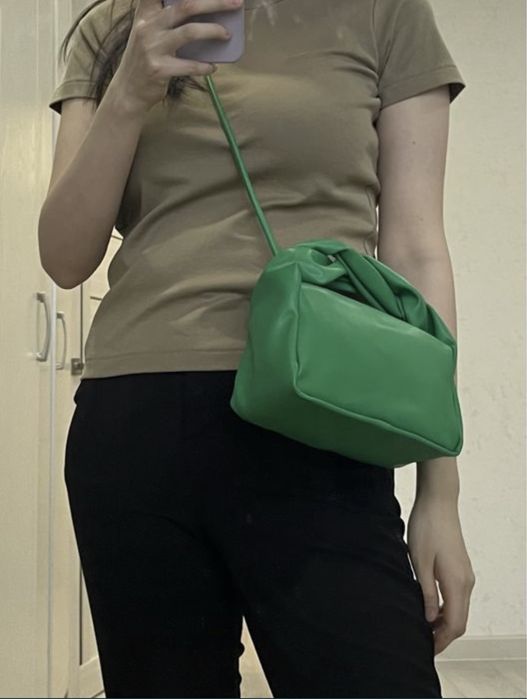 Сумка новая зеленая