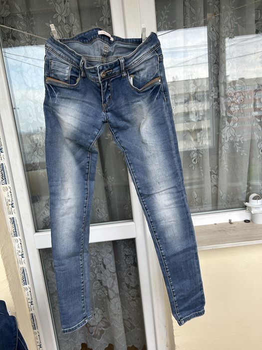 Дамски дънки по 3€ Всички дънки 12€