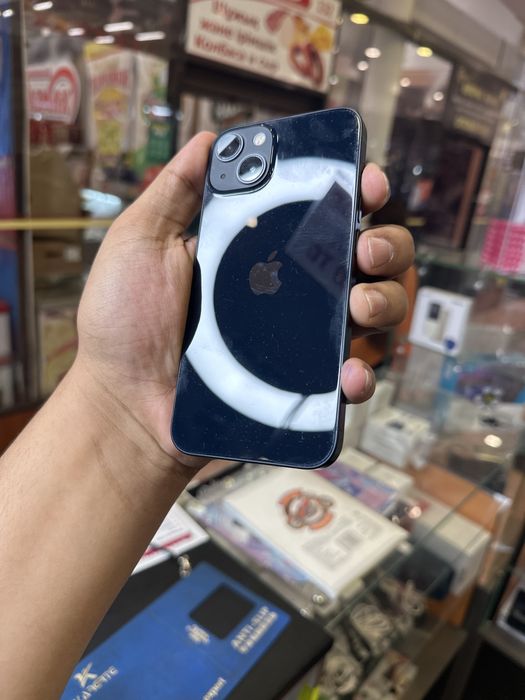 Продам iphone 13 128gb