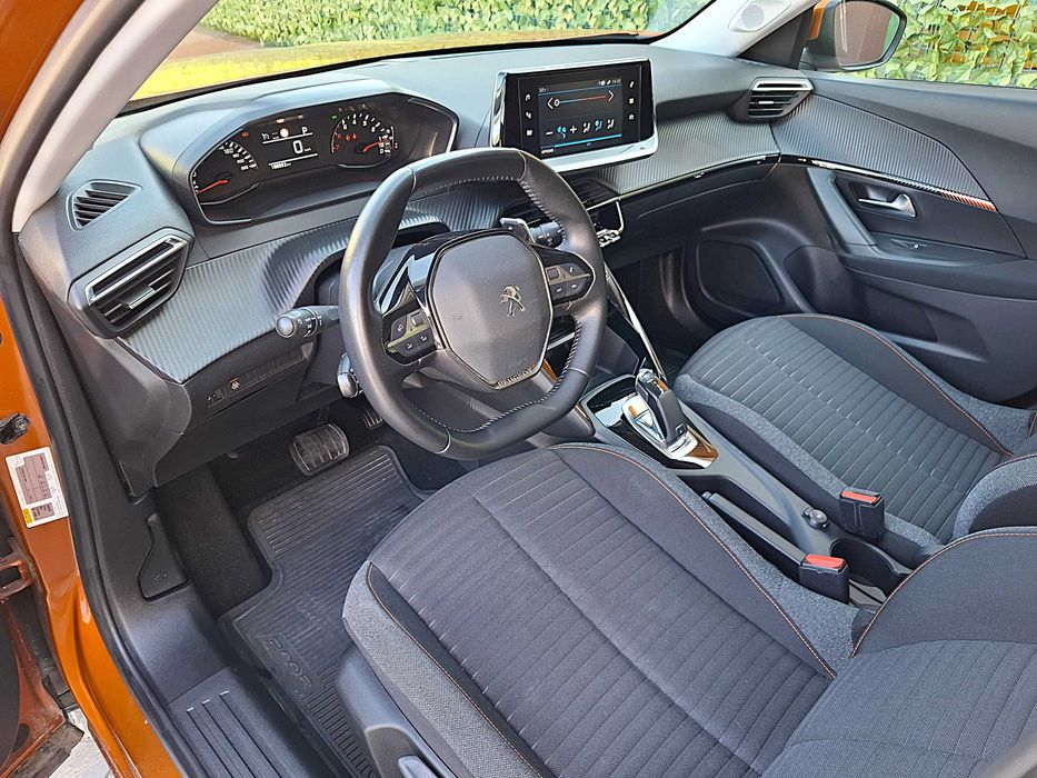 Peugeot 2008 1.2i/130cp Automatic Model Active-Business Euro6