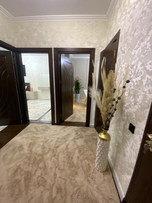 Qizlarga chilonzordan kivartira