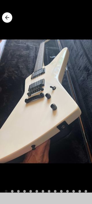 Epiphone Explorer 84 Със Куфар
