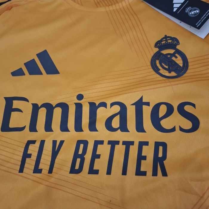 ADIDAS тениски на Real Madrid НОВИ