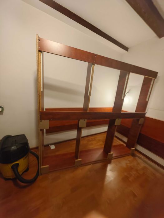 Pat 200/180 sau pat + șifonier