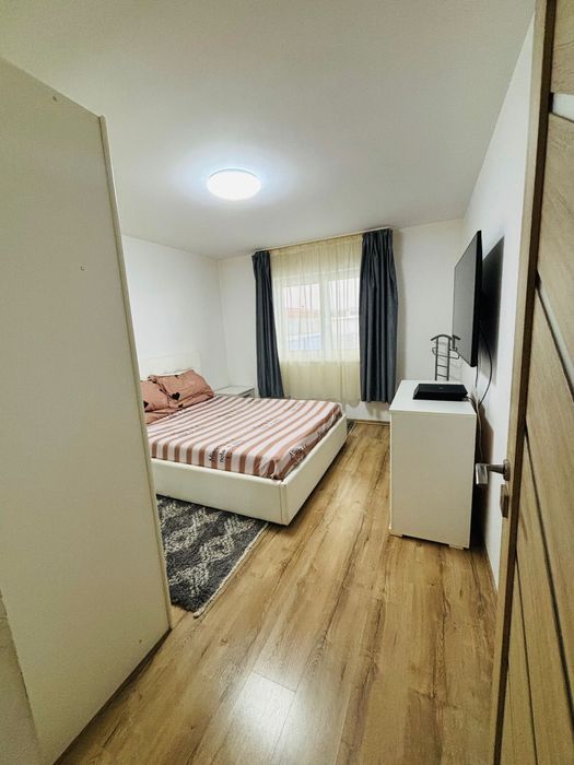 Apartament 3 camere curte proprie cartierul Arhitectilor