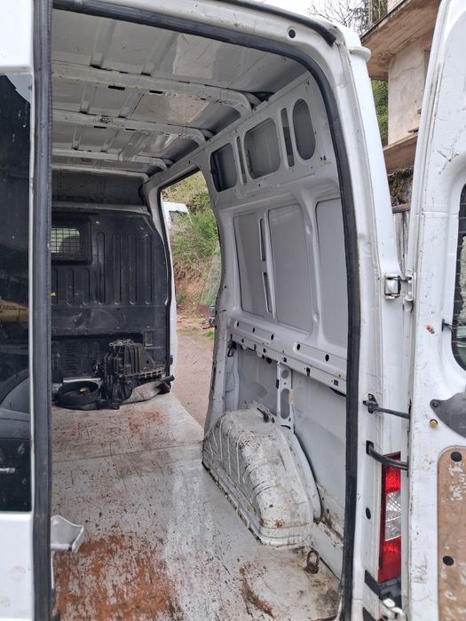 Продавам Ford tranzit 2.2 TDCI 100K