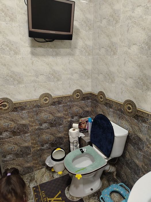 Продается  Унитаз Santex