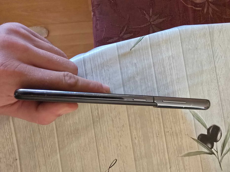 Samsung Galaxy S21 5G (Phantom Gray) - Работи перфектно / Отключен