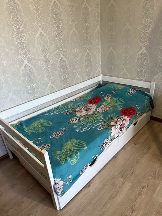 Кроватка домик