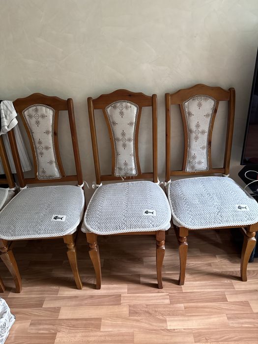 Стулья  продам в гостинную
