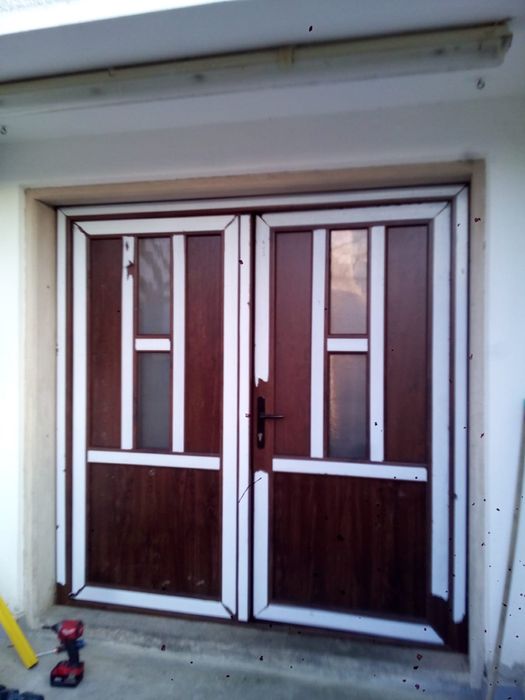 Tamplarie PVC cu geam termopan cu posibilitate in RATE