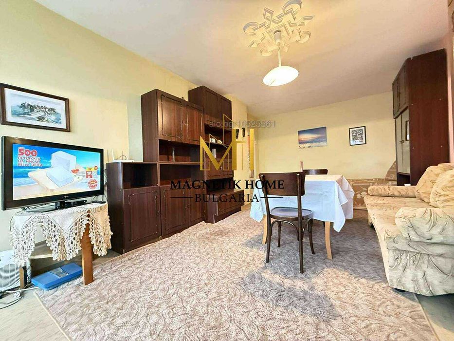 Дава се под наем Тристаен апартамент в Бургас, Изгрев - 75 кв.м за 306 € - Снимка #12