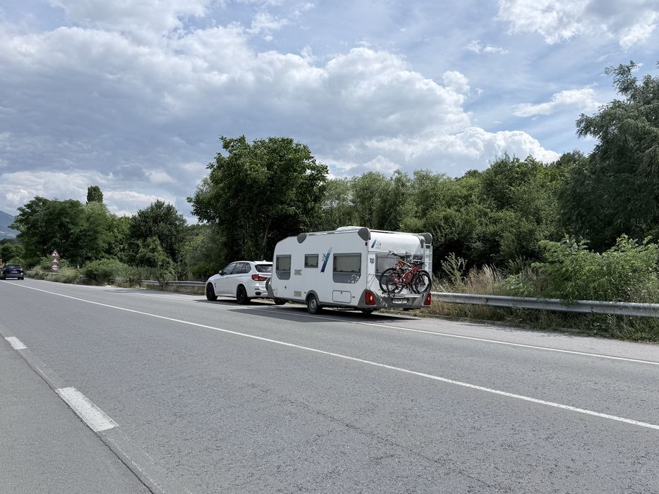 Rulota Knaus Eurostar 500 TF cu aer conditionat