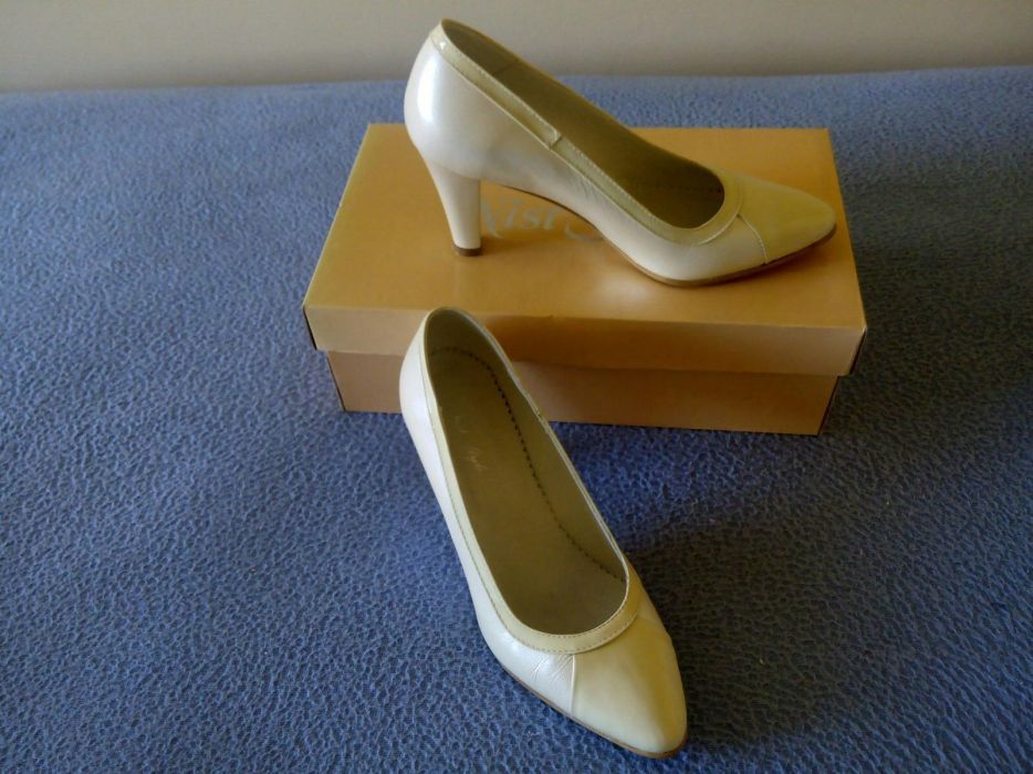 Pantofi dama  mărimea 36