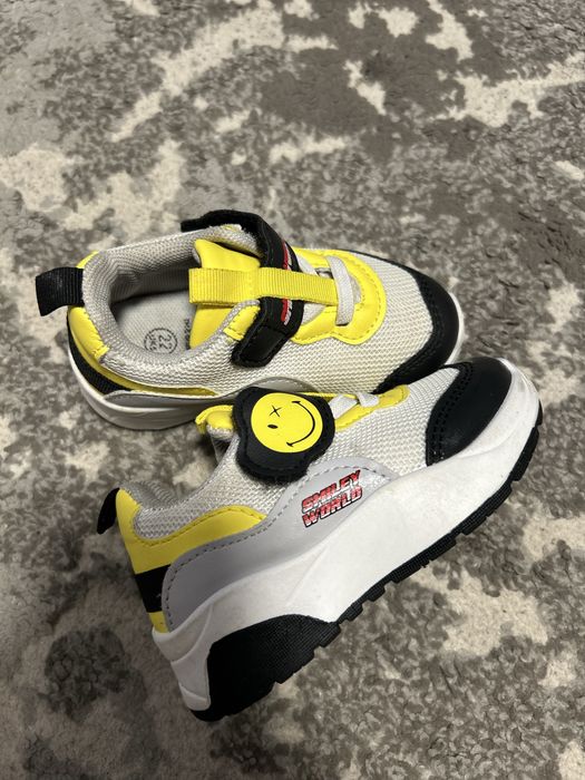 Adidasi copii Smiley World