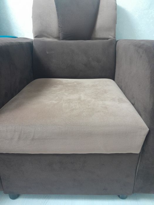 Продаю новый кресло.