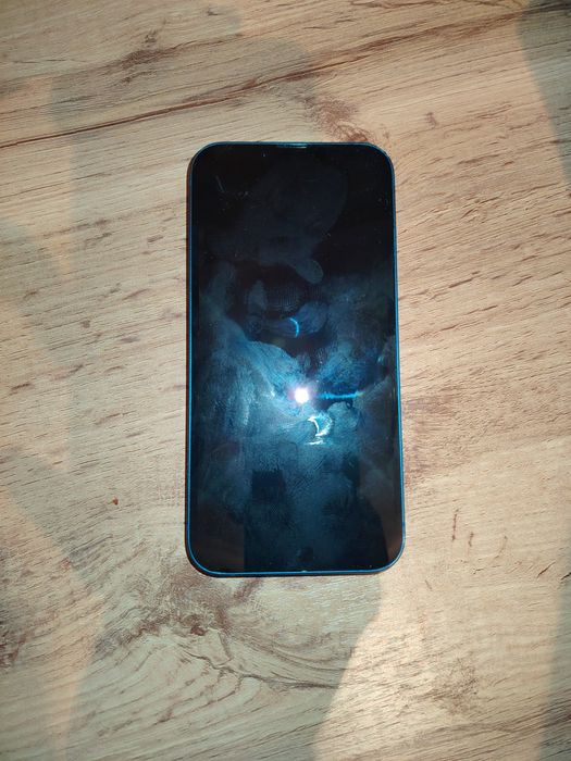 Продам Iphone 13 128GB