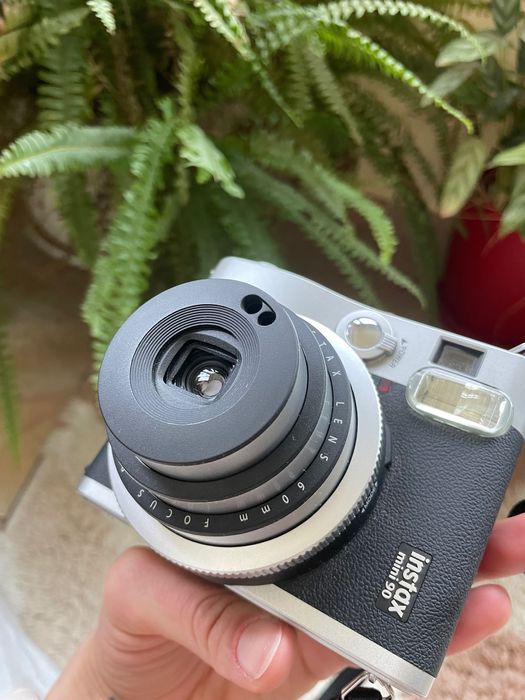 Fuji Instax Mini90 Neo Classic фотоапарат за моментни снимки