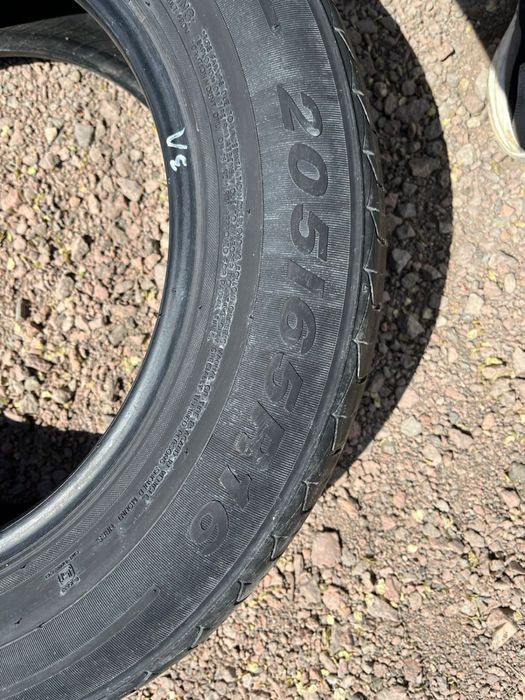 Продам комплект летние резины 205х65х16