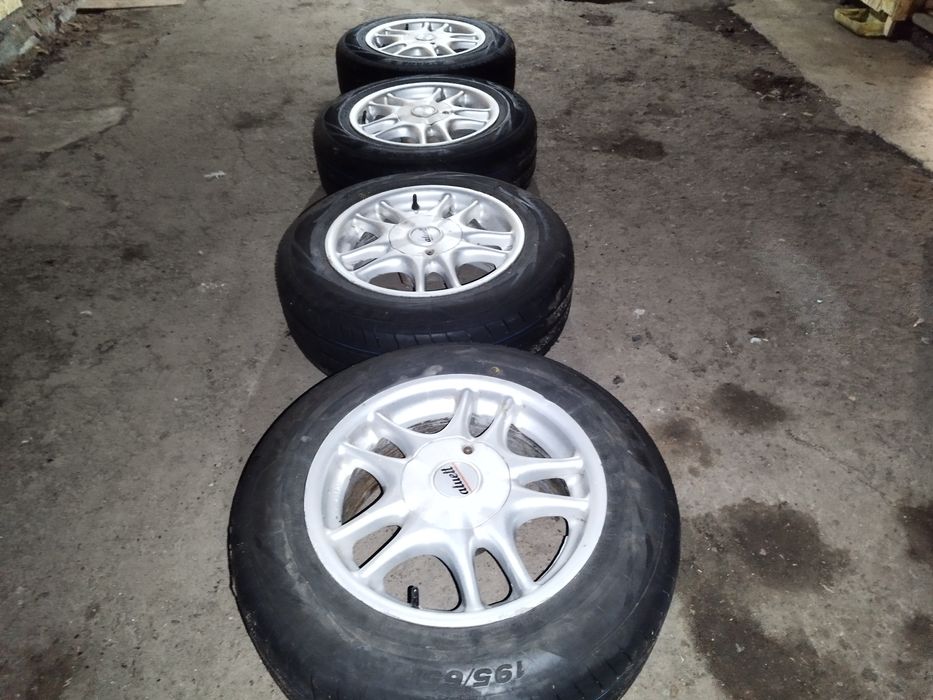 Продам литые диски