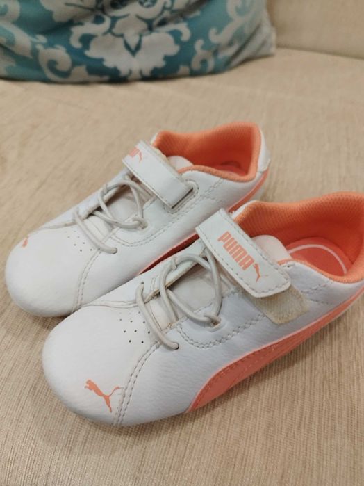 оригинални маратонки за момичета 27 номер пума нови puma