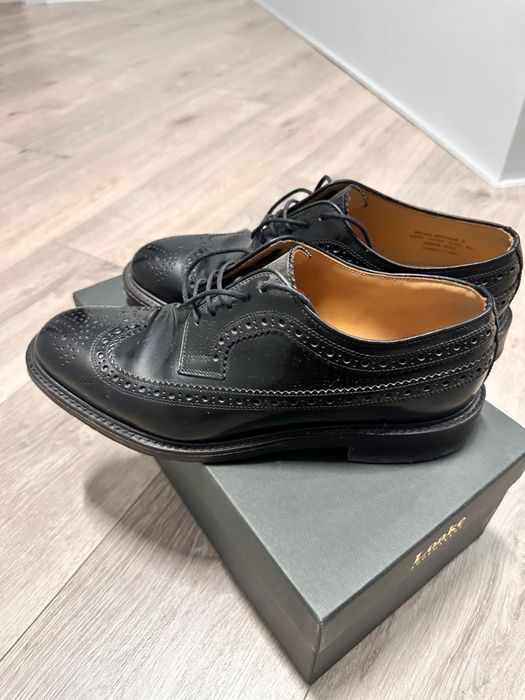 Продаю мужские туфли Loake