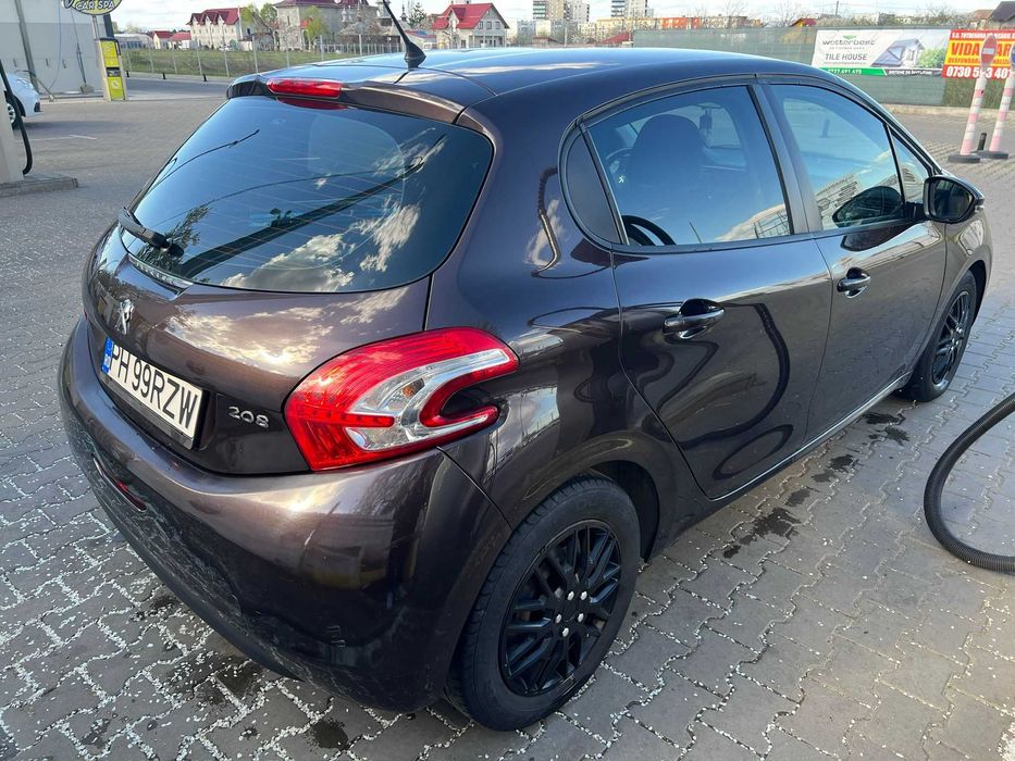 PEUGEOT 208 2012 — imagine 5