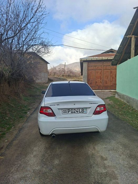 Nexia 2 1.6. Idyalniy xolda