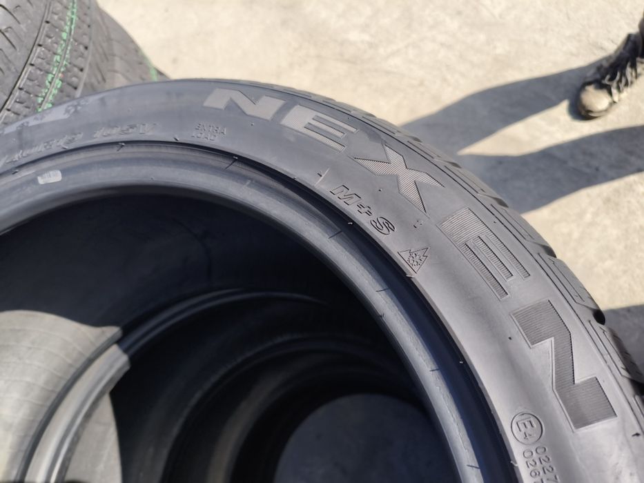 275 40 19  Nexen