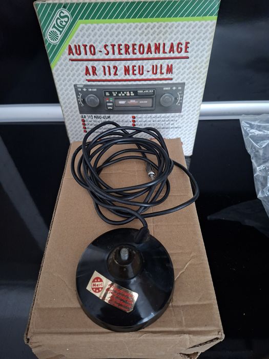 Комплект авто радиокасетофон ICS, две тонколонки и външна авто антена