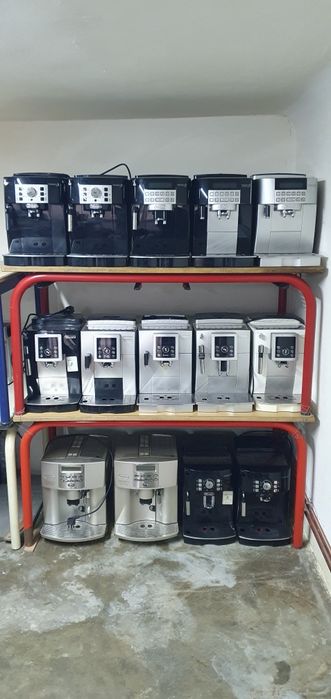 Vând Expresoare cafea automate Delonghi Magnifica S En-gros