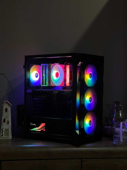 Компютър - /Asrock B650/Ryzen 7 7700/RX 9070 16GB/32GB 6400MHx/1TB nV/