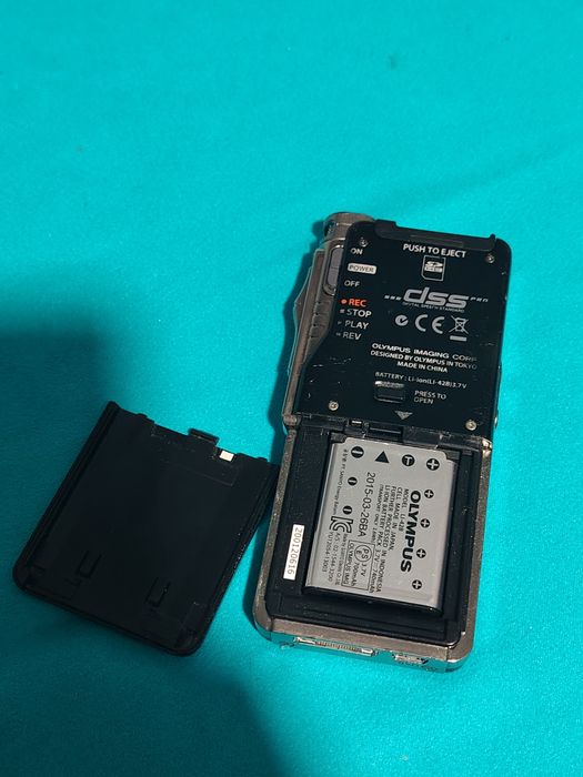 OLYMPUS. DS-7000 Digital Voice Recording, reportofon digital cu cart SD 2 GB.
