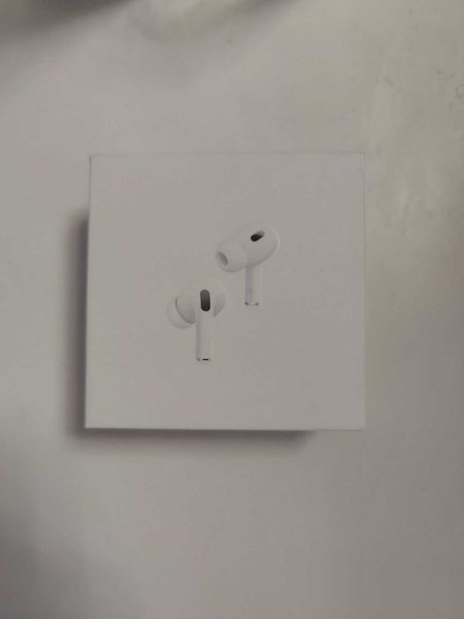 AirPods Pro 2 с MagSafe – много запазени, пълен комплект