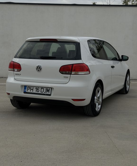 VOLKSWAGEN Golf 2012 — imagine 4