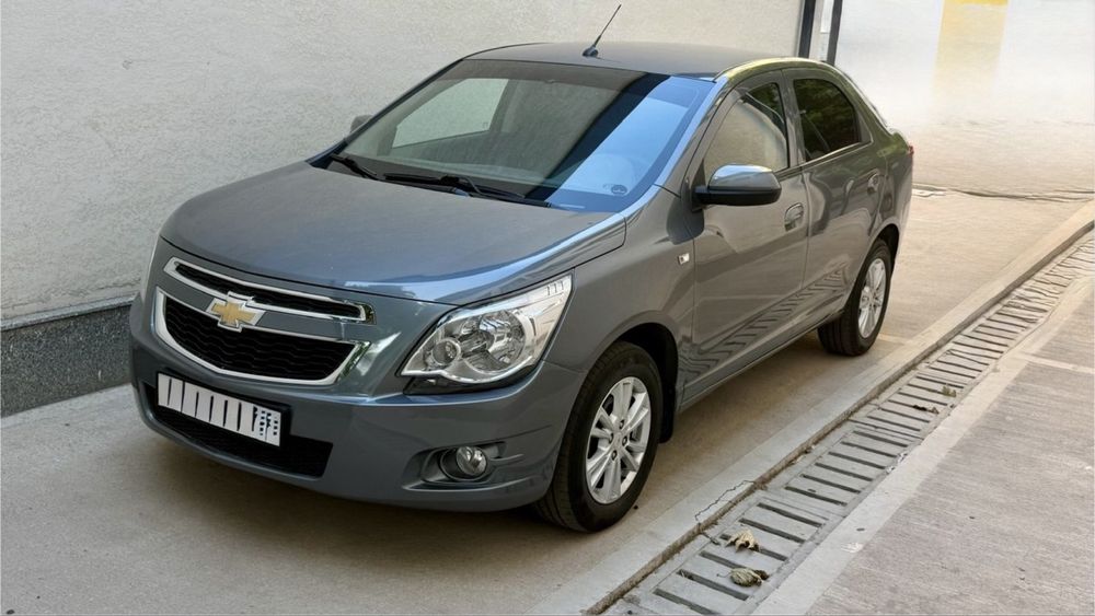 Cobalt автомат мокрый асфальт