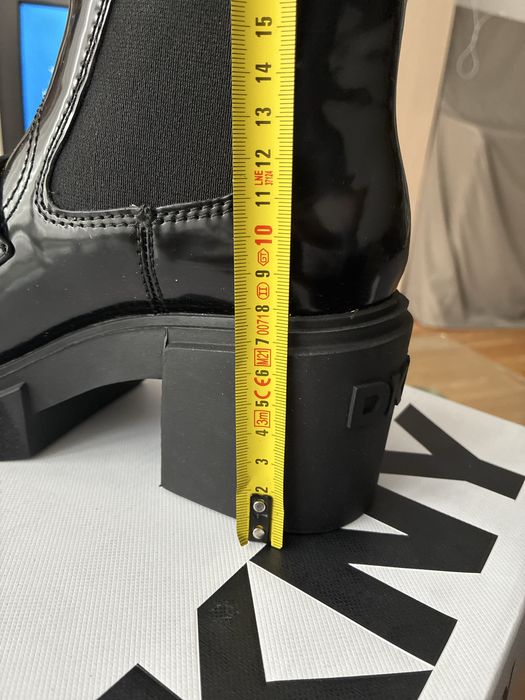 DKNY дамски боти