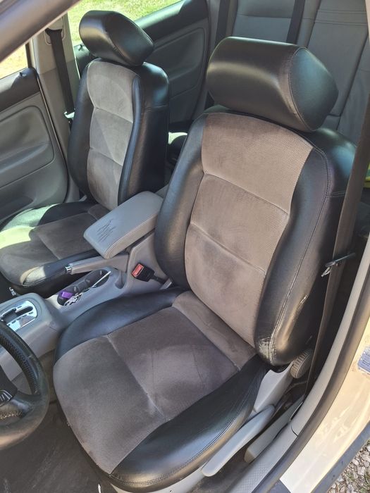 Wv passat,an 2004,taxe si fiscal la zi,motor 1.9 tdi 131 co